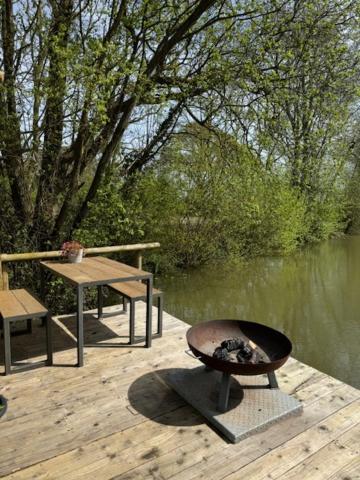 The Retreat Hotel Ditchling Exterior photo
